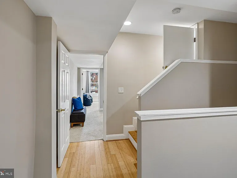 2106 Fleet St — Photo 28