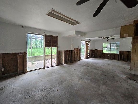 2nd image of 466 Trinity Rd