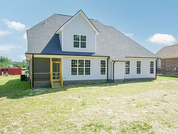 5th image of 123 Winterberry Ln