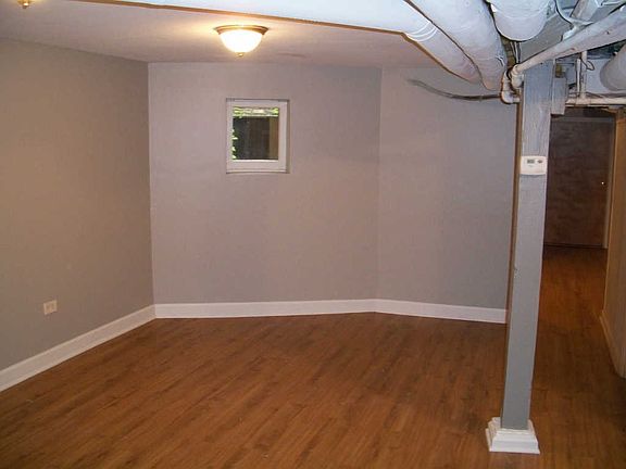 5th image of 1421 W Cuyler Ave #G