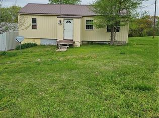 30740 W 83rd St, De Soto, KS 66018