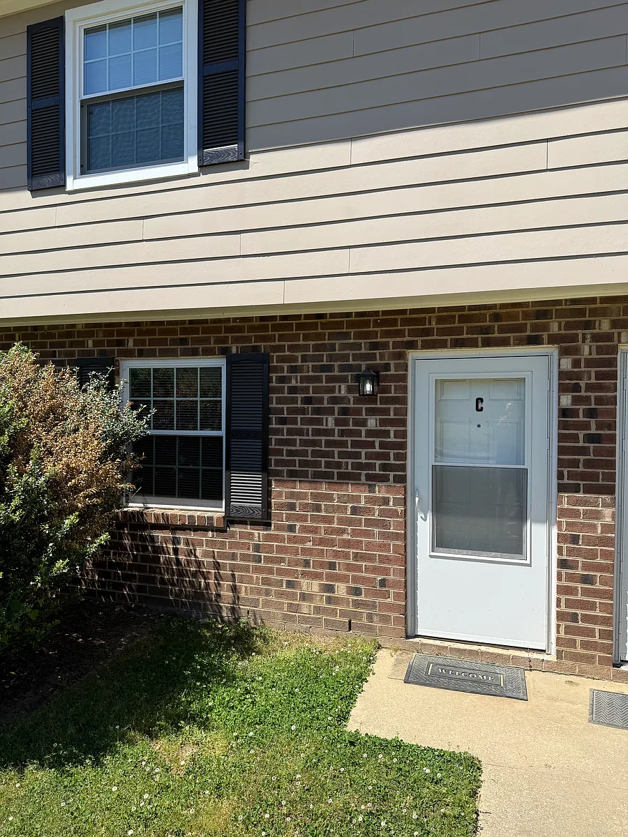 Building Photo - 4205 Delbert Ave #C