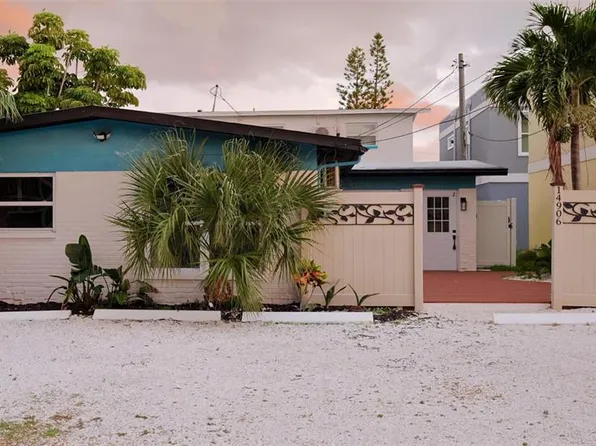 14906 N Bayshore Dr, Madeira Beach, FL