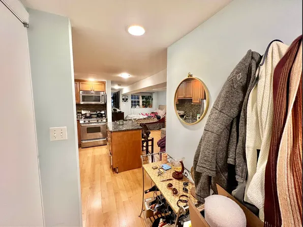 42-07 25th Avenue image 6 of 10