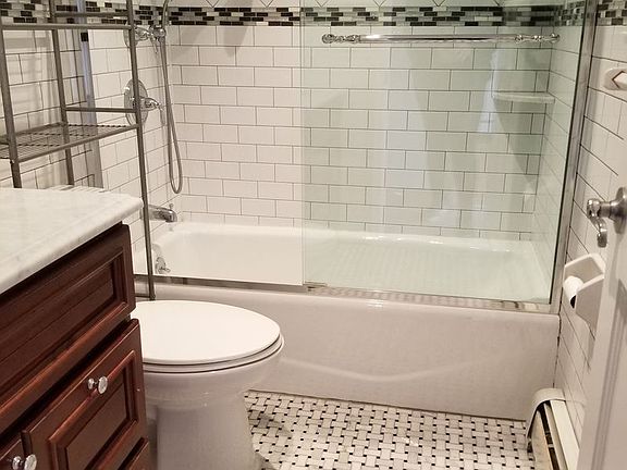 3rd image of 25-15 44th St #2