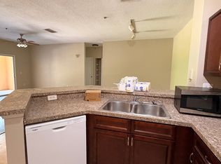 520 Florida Club Blvd APT 201, Saint Augustine, FL 32084