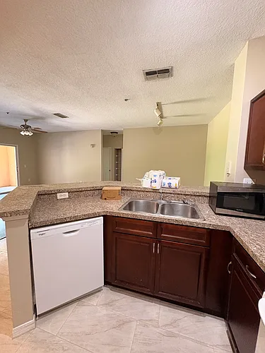 520 Florida Club Blvd #201 Photo 1