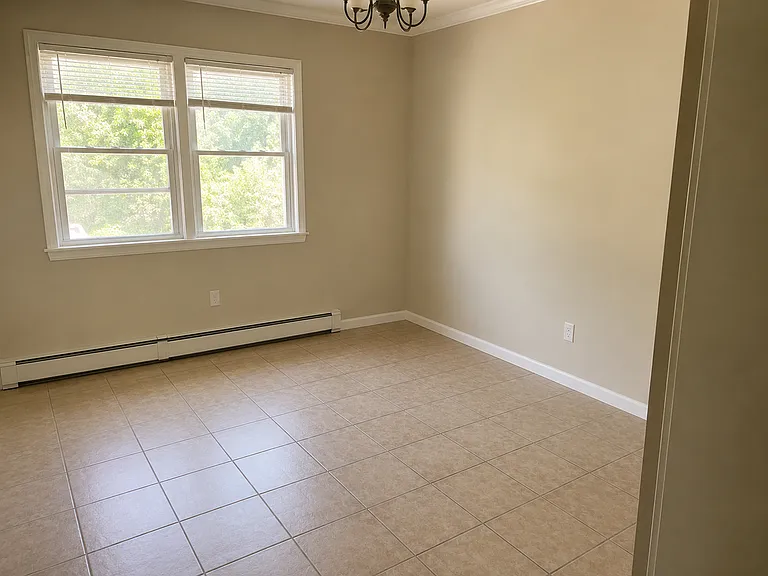 4 Laird Dr #A — Photo 4