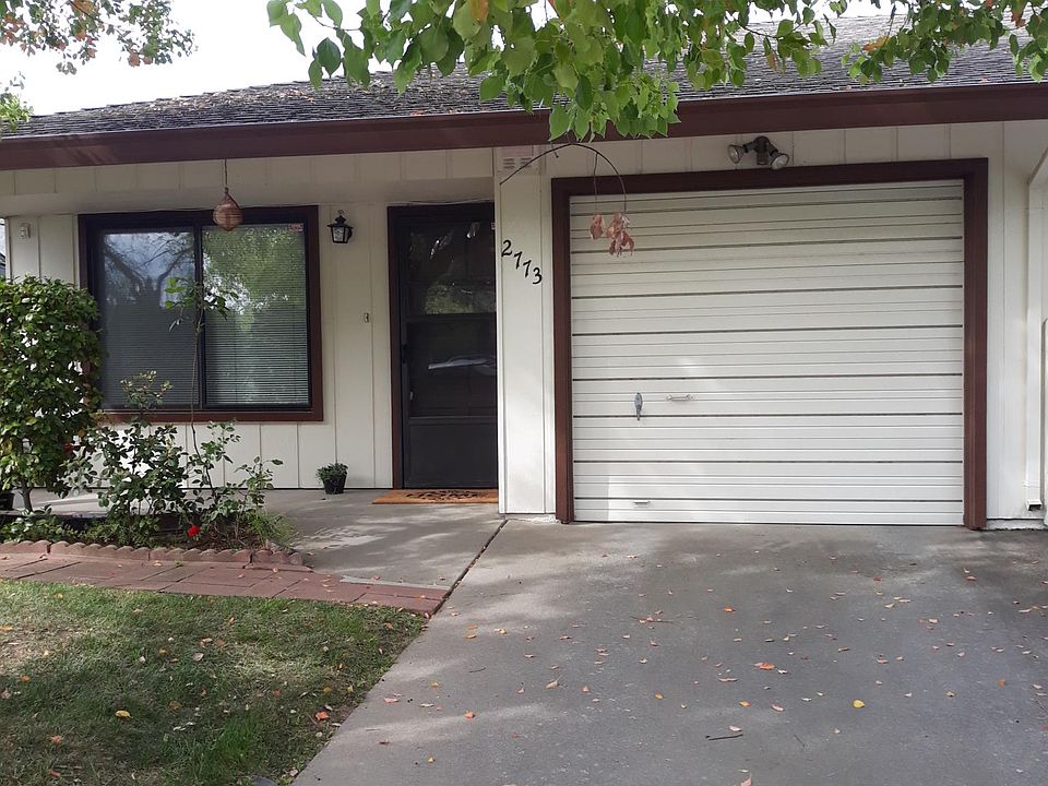 1st image of 2773 Larkspur Ln