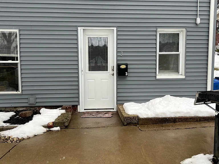 2034 Germaine St #3 — Photo 9