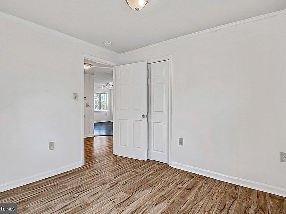 5th image of 3714 Green St