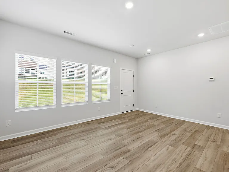 140 Silver Fir Ln — Photo 4