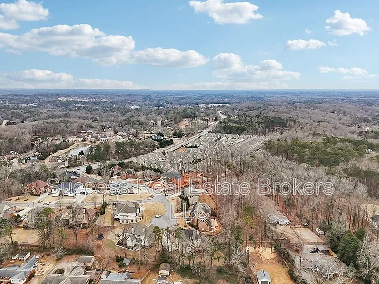 343 Summer Garden Dr — Photo 99