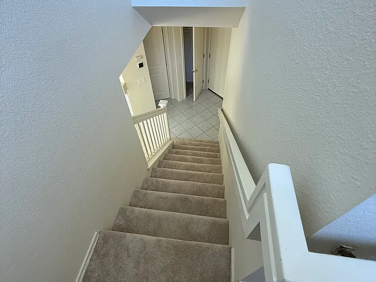 282 Oak Briar Ct — Photo 18
