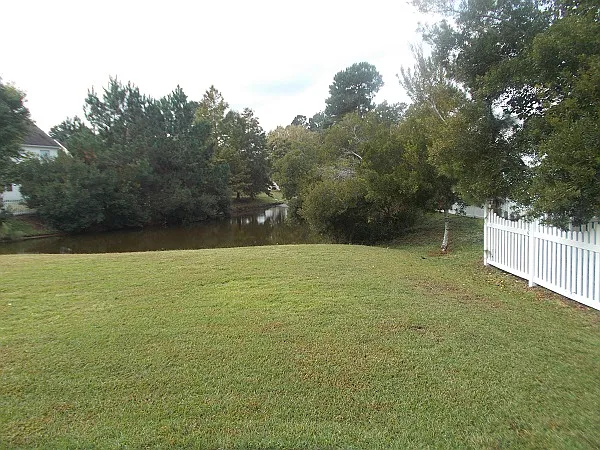 696 Churchill Downs Dr — Photo 5