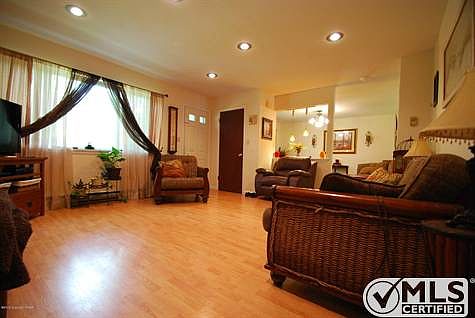 Family Room 3 - Copy