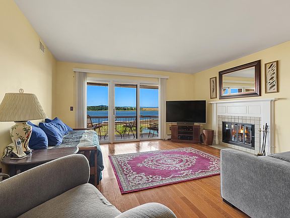 3rd image of 1507 Eagle Bay Dr #1507