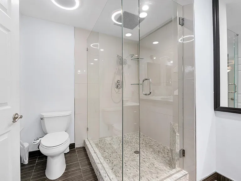 9897 Fairway Cove Ln — Photo 21