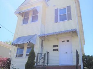 34 Trowbridge St #11, Belmont, MA 02478