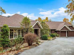 409 Elk Mountain Trl, Brevard, NC 28712