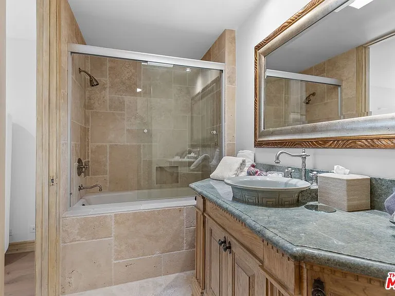 605 N Hillcrest Rd — Photo 22