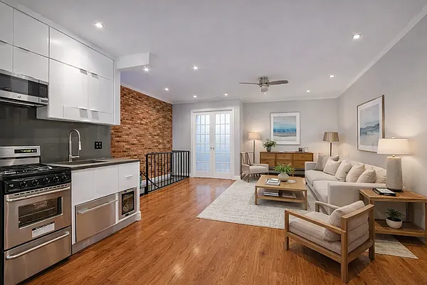 257 Bleeker Street #1E