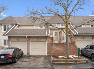 205 Highland Cres #18, Kitchener, ON N2M 5L6