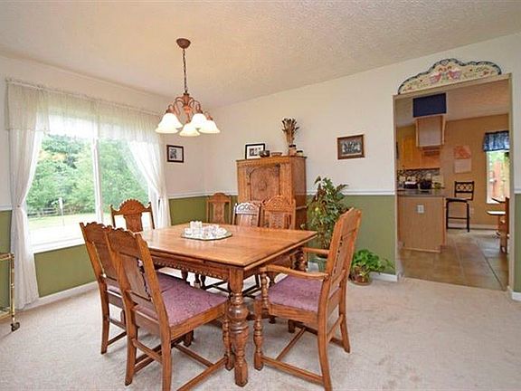 4th image of 5698 Wildflower Ct
