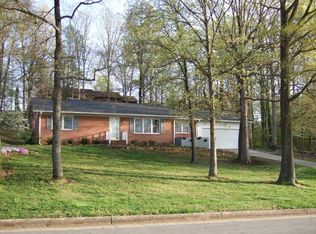 711 Edmund St, Madison, NC 27025