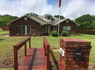 2648 Shadow Ridge Dr, Burleson, TX 76028