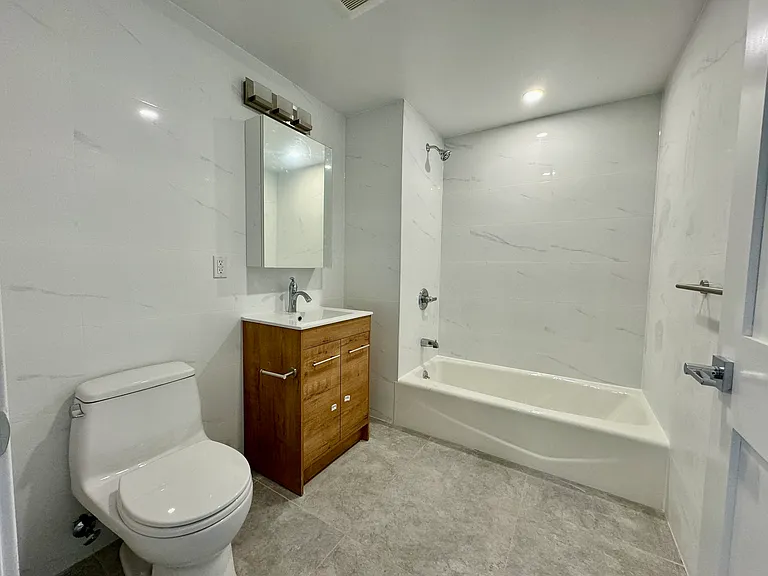 35-15 146th St #7B — Photo 4