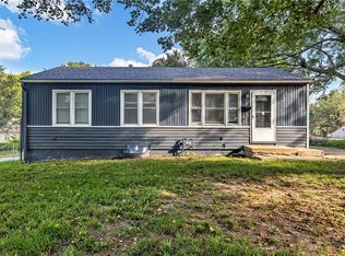 604 W 38th St, Independence, MO 64050