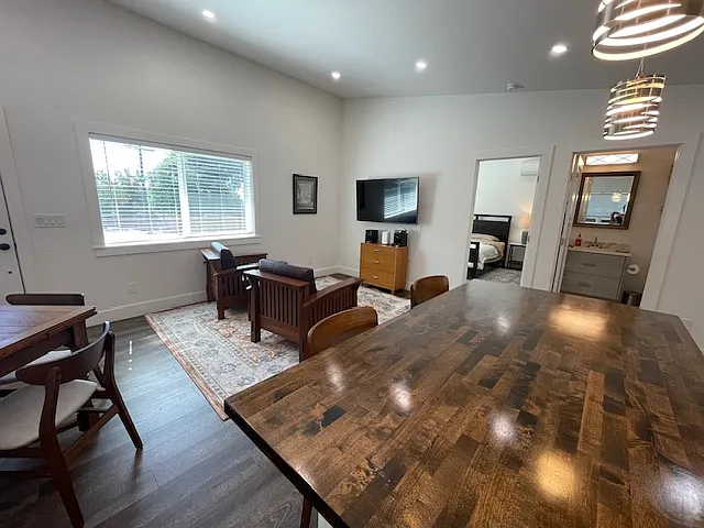 230 Scenic Dr — Photo 12