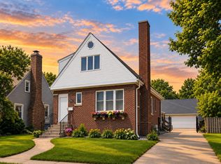 8039 Forest Ave, Munster, IN 46321