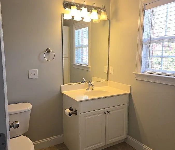 676 Highpark Ln — Photo 10