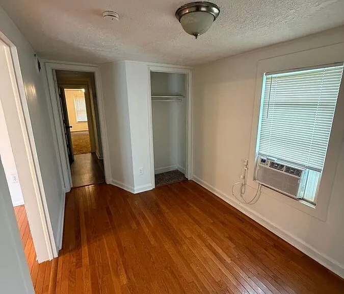 108 Greenwood Ave — Photo 8