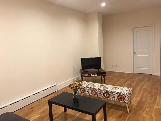Rented by Voro, LLC | media 5