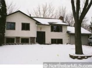 7086 Carey Ln N, Maple Grove, MN 55369