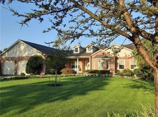 3431 Country Club Rd, Easton, PA 18045