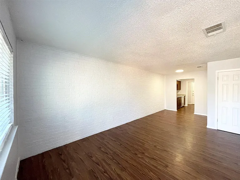 8208 Sam Rayburn Dr #D — Photo 11