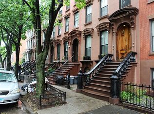 221 Cumberland St APT 4, Brooklyn, NY 11205