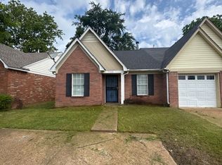 5832 Ashridge Pl, Memphis, TN 38141
