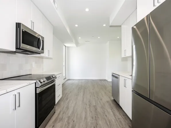 1444 Independence Ave SE #6, Washington, DC 20003