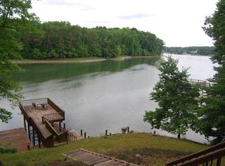 201 Bull Run Trl, Penhook, VA 24137