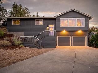 3037 NE Purcell Blvd, Bend, OR 97701