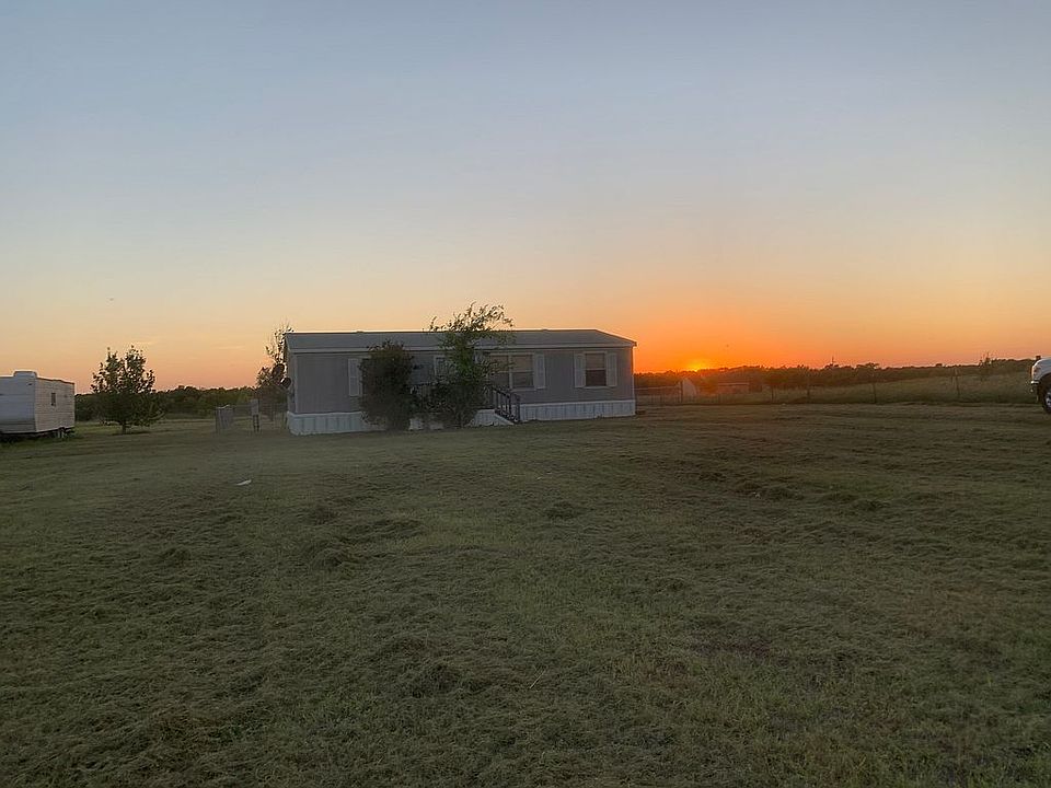 1st image of 1776 County Road 697