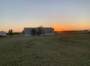1776 County Road 697, Farmersville, TX 75442