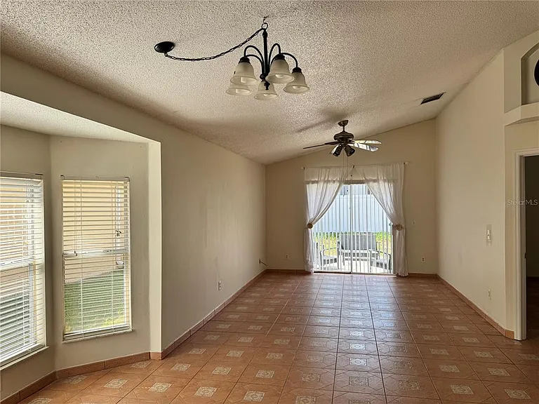 260 Piccolo Way — Photo 7