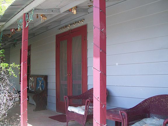Covered Front Porch
