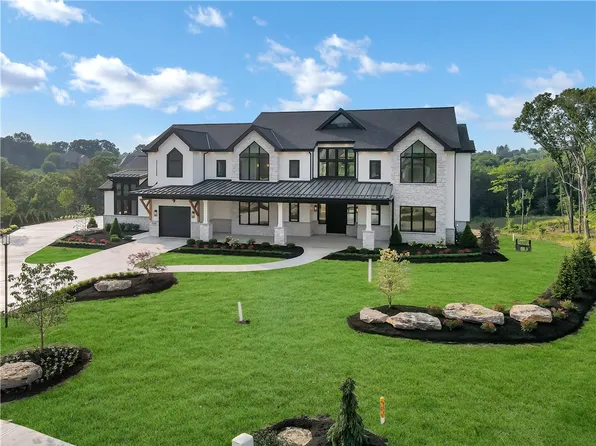 109 Serenity Ln, Gibsonia, PA 15044